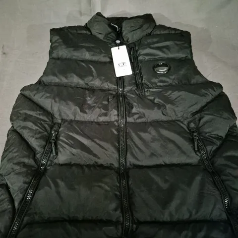 C.P COMPANY PADDED GILET SIZE SMALL