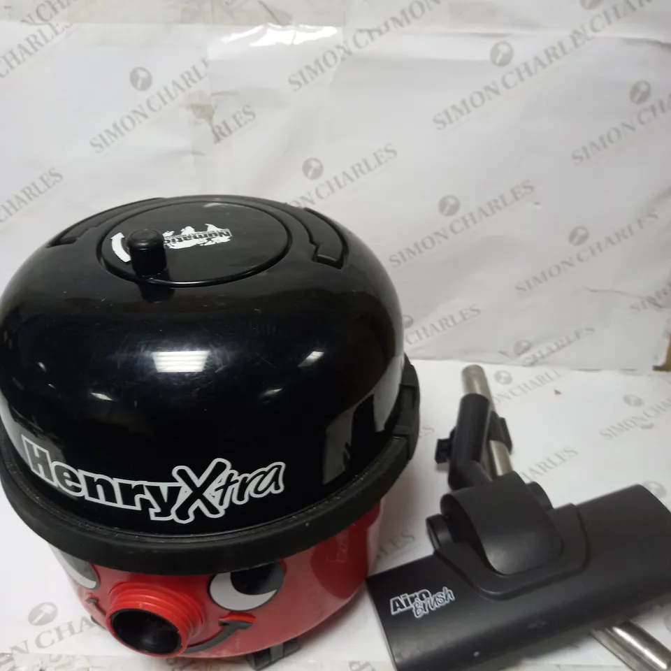 NUMATIC HENRY XTRA VACUUM CLEANER