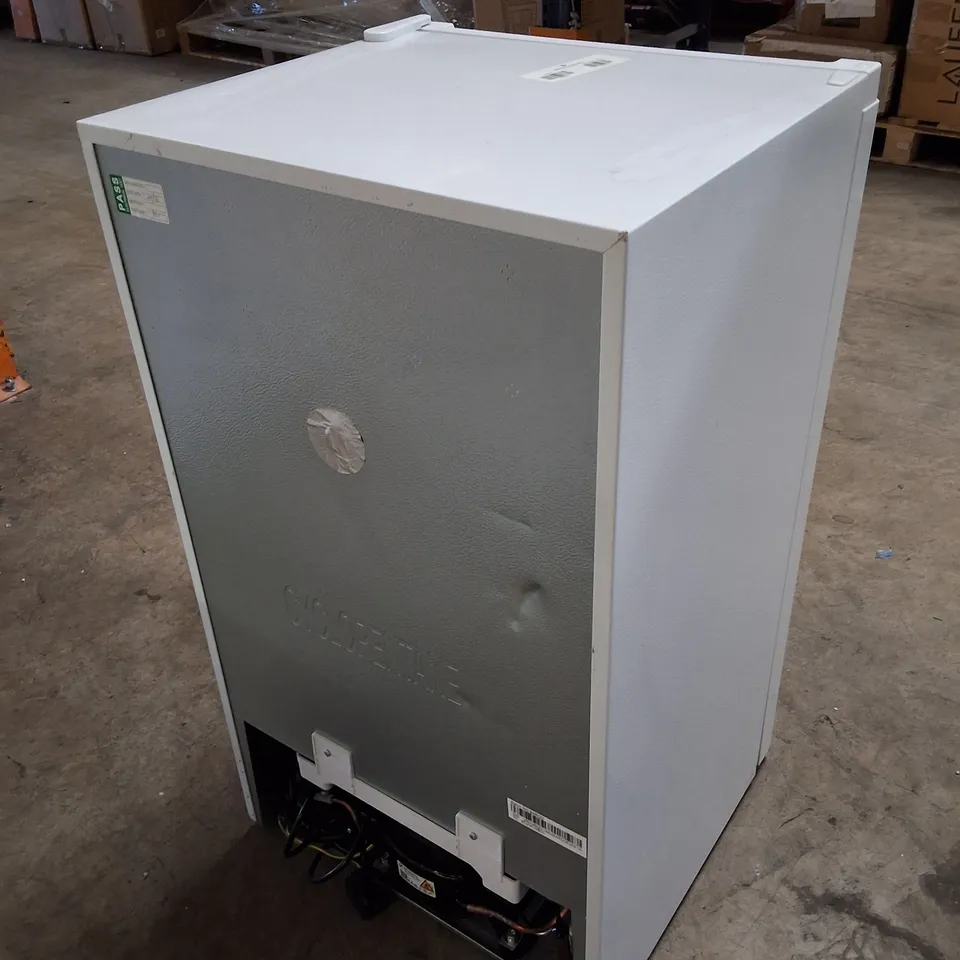 LOGIK LUR48W23 UNDERCOUNTER FRIDGE - WHITE