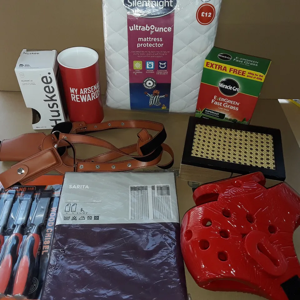 LARGE QUANTITY OF ASSORTED HOUSEHOLD ITEMS TO INCLUDE WOOD CHISEL, BOXING HEAD GUARD, EVERGREEN FAST GRASS AND HOME FABRICS 