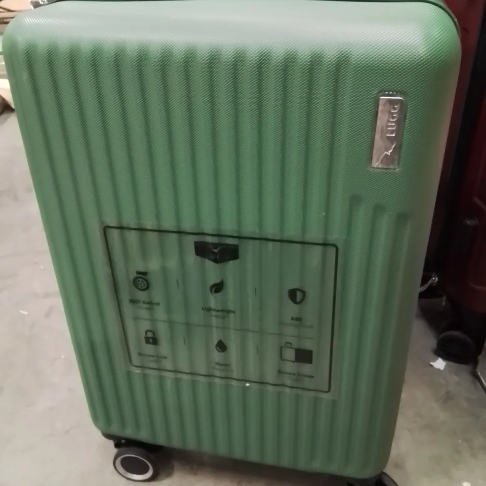LUGG TRAVEL SUITCASE GREEN