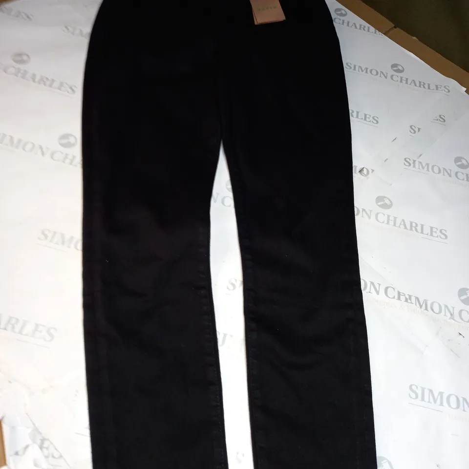 BODEN BLACK SKINNY JEANS SIZE M 