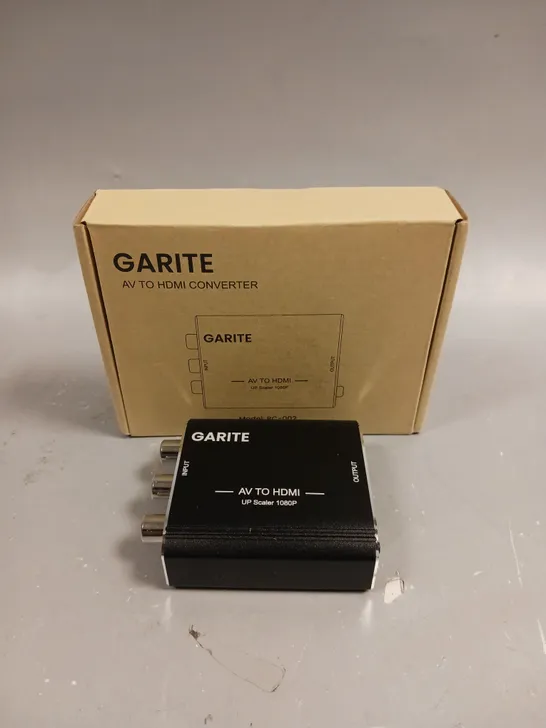 Lot 1354: BOXED GARITE AV TO HDMI CONVERTER - 4763001 | Simon Charles ...