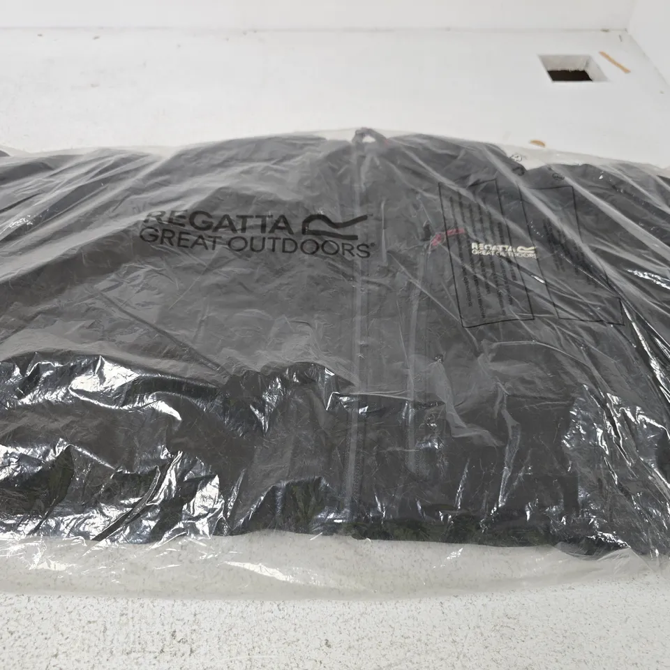 REGATTA GREAT OUTDOORS JACKET – BLACK, UK XL