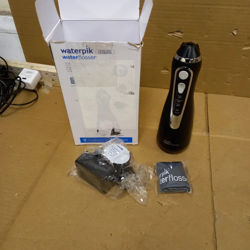 WATERPIK CORDLESS ADVANCED WATER FLOSSER