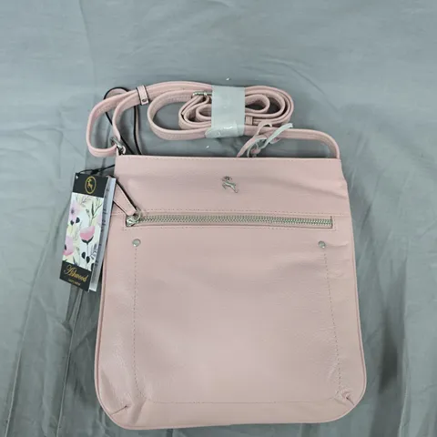 ASHWOOD CROSSBODY BAG – DUSTY PINK