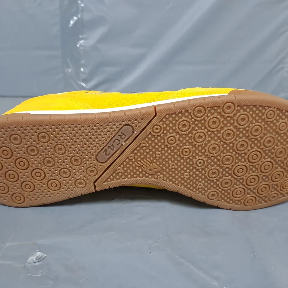 PAIR OF NEW BALANCE RC42 TRAINERS IN YELLOW - UK 6.5