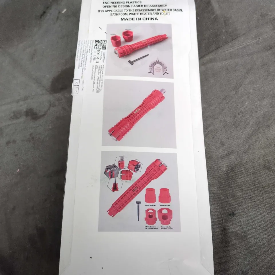 FLUME WRENCH PROFESSIONAL TOOL – RED PLASTIC PLUMBING WRENCH