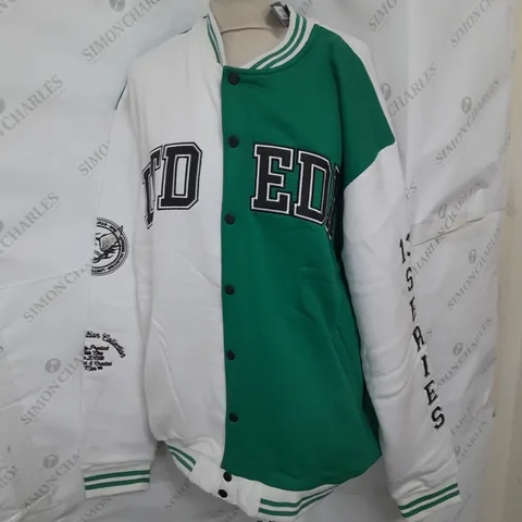 BOOHOOMAN OVERSIZED LTD SPLICED VARSITY JERSEY BOMBER JACKET IN FOREST GREEN SIZE L
