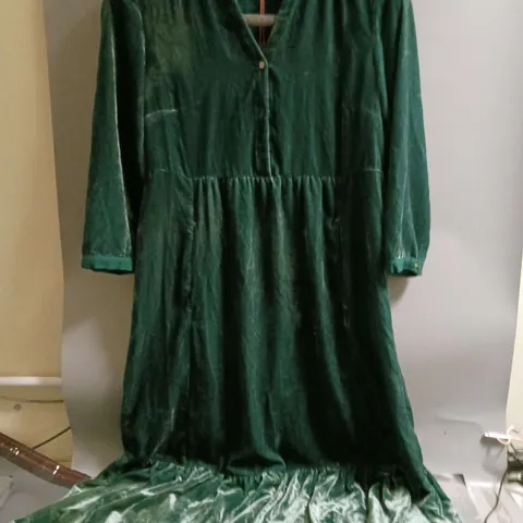 THE WHITE STUFF LADIES VELOUR MAXI DRESS GREEN SIZE 10