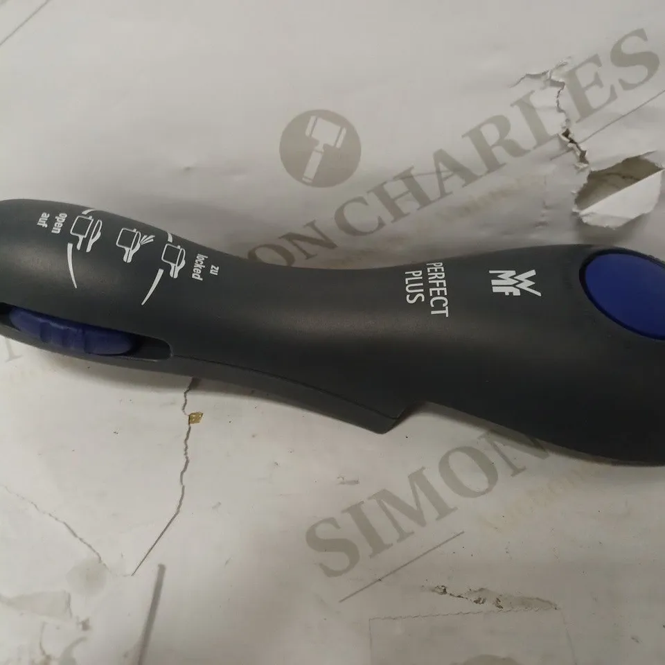 WMF PERFECT PLUS LID HANDLE 