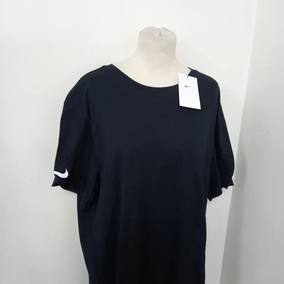NIKE LOGO CASUAL T-SHIRT SIZE L
