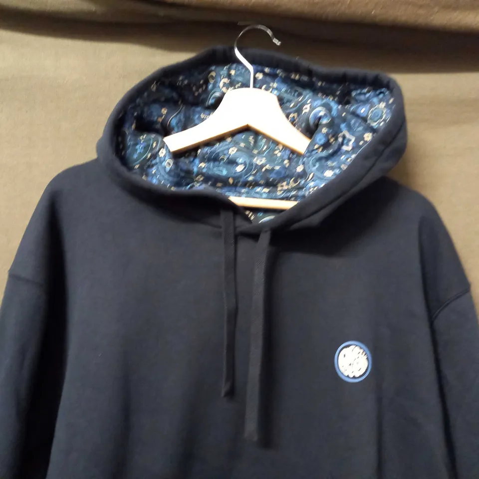 PRETTY GREEN LOUNGE HOODIE IN BLACK - XXL