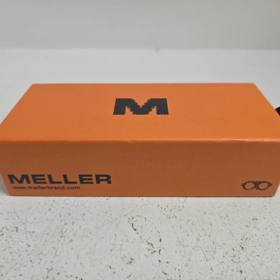 MELLER SUNGLASSES – BLACK RECTANGULAR FRAME, CAT3 LENSES