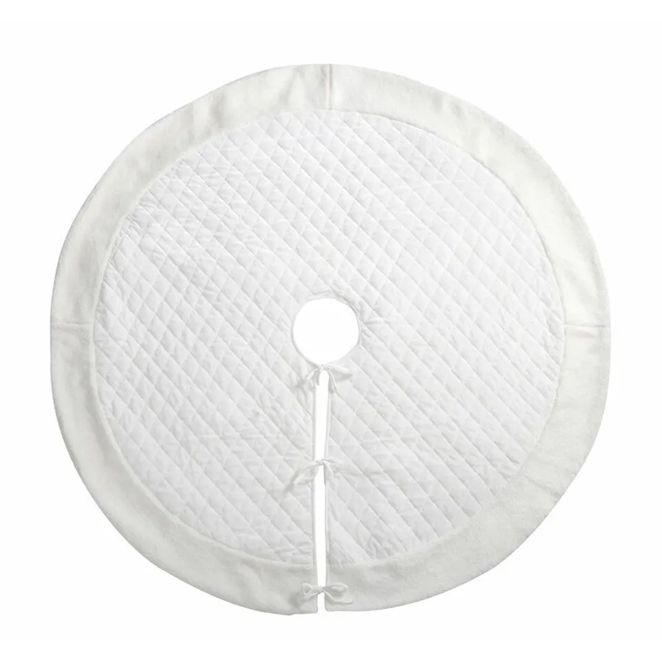 WHITE QUILTED CHRISTMAS TREE SKIRT