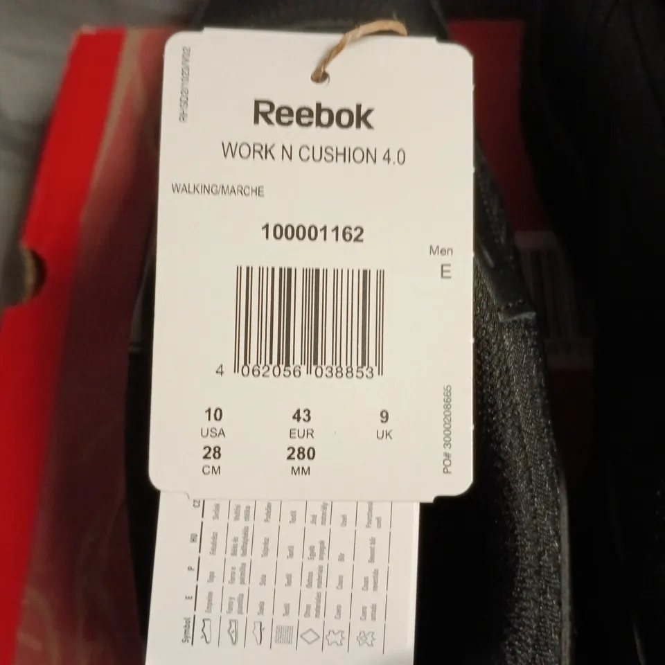 REEBOK WORK N CUSHION 4.0 WALKING SHOES – MEN'S, UK 9, BLACK