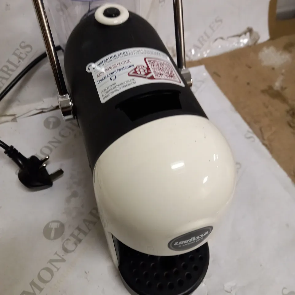 LAVAZZO LM JOLIE COFFEE POD MACHINE
