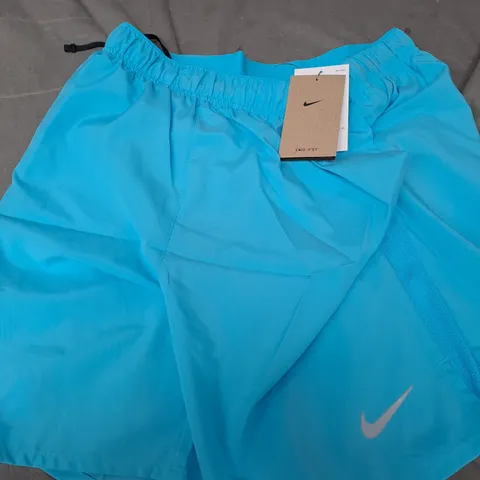 NIKE MENS RUNNING SHORTS IN BLUE - M