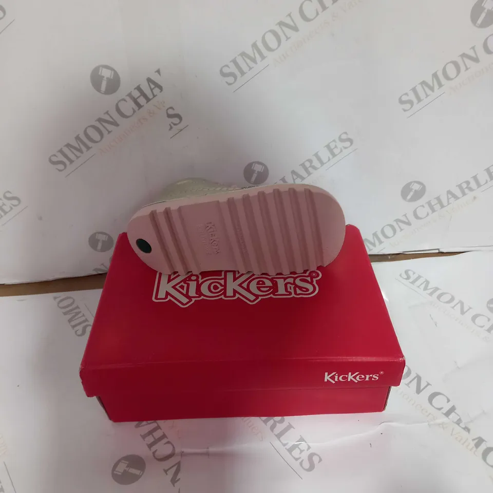 BOXED PAIR OF KICKERS HIGH IRIDESCENT TODLER SIZE UK 8