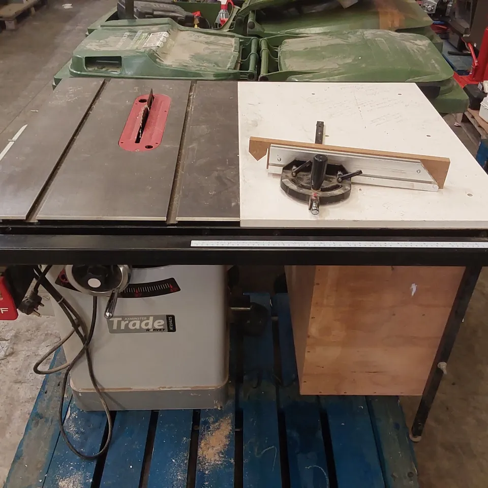 AXMINSTER TRADE AT254LTS TABLE SAW WITH EXTENSION TABLE