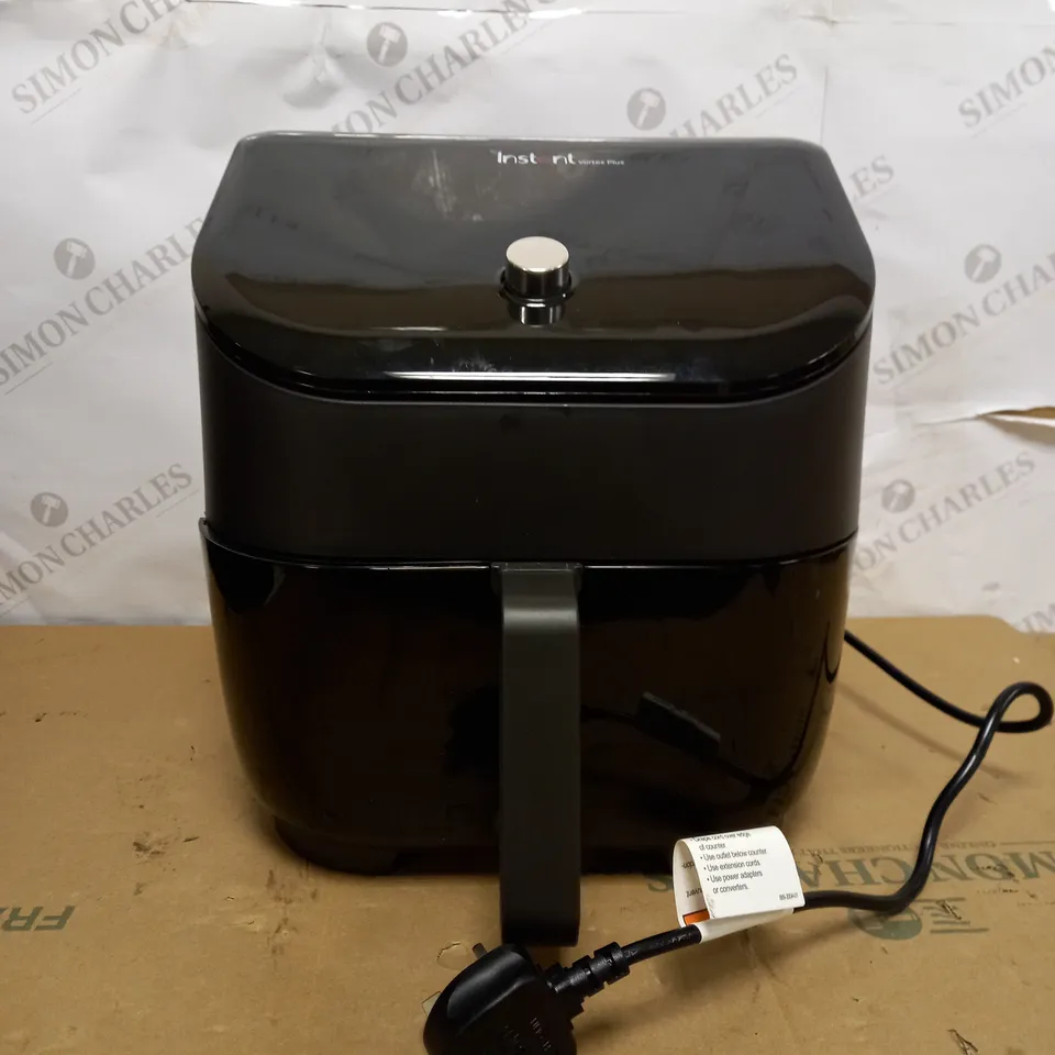 INSTANT POT VORTEX PLUS AIRFRYER