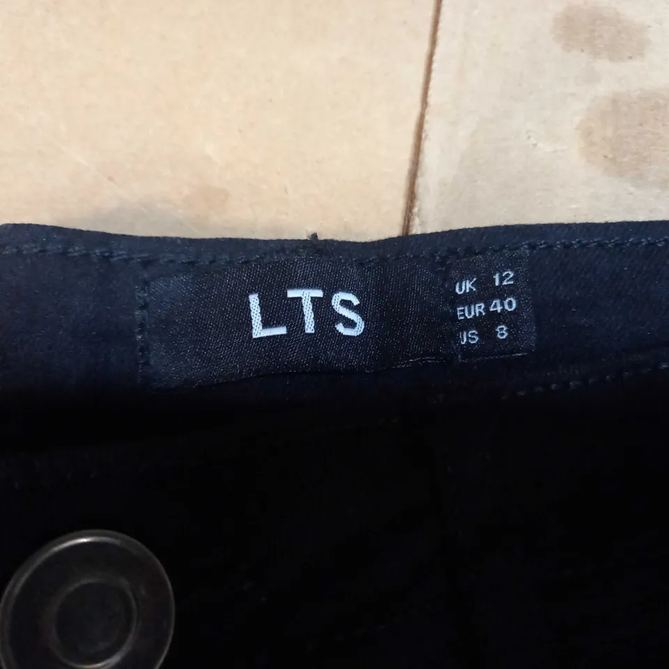 LONGTALLSALLY BLACK DENIM STRAIGHT LEG JEANS - SIZE 12