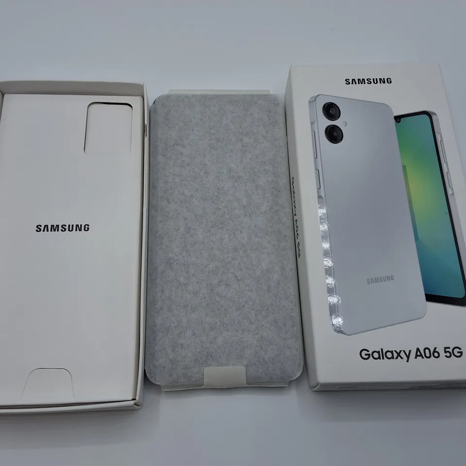 BOXED SAMSUNG GALAXY A06 5G 4GB/128GB IN LIGHT GREY - SM-A066E