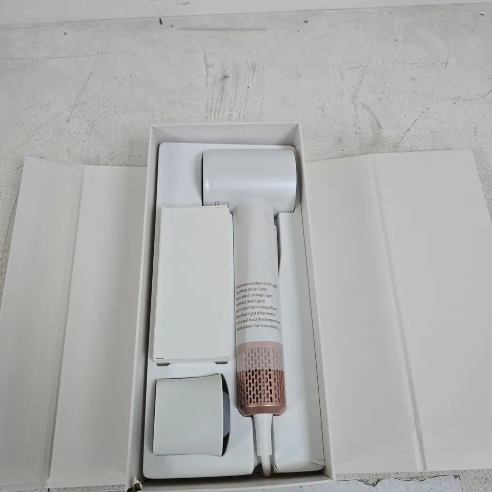 MAXGROOM HIGH SPEED HAIR DRYER – WHITE WITH ROSE GOLD ACCENT (BOXED)
