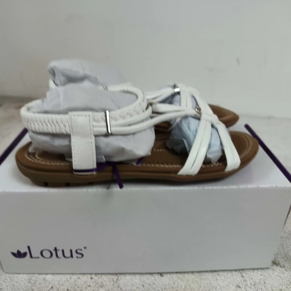 BOXED PAIR OF LOTUS WOMENS SANDALS - UK SIZE 4