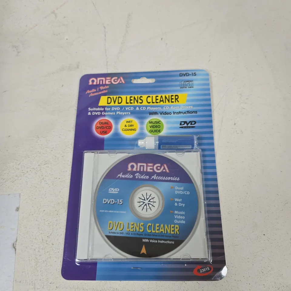 TOTE OF APPROXIMATELY 15 ASSORTED ITEMS TO INCLUDE: DVD LENS CLEANER