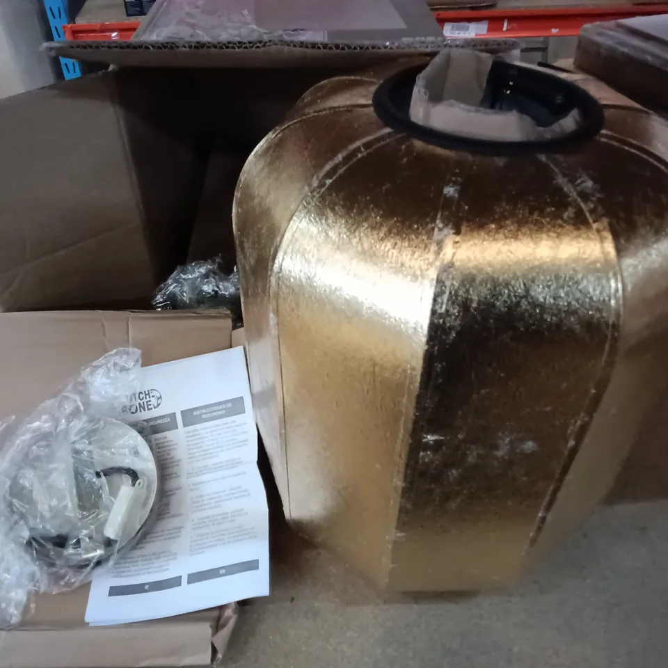 BOXED 1-LIGHT CYLINDER PENDANT LIGHT -GOLD