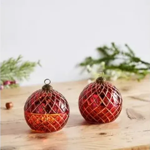 FESTIVE SET OF 2 WAX LED CANDLE