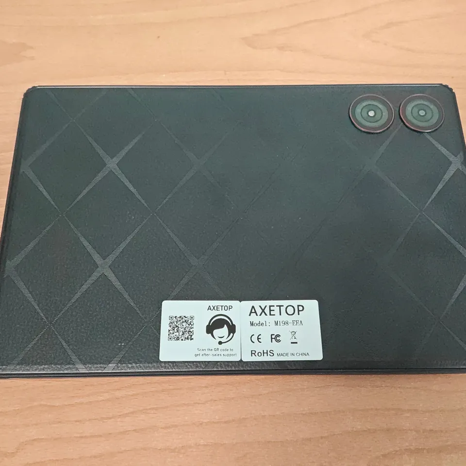 BOXED AXETOP 11" TABLET PC IN BLACK WITH ACCESSORIES