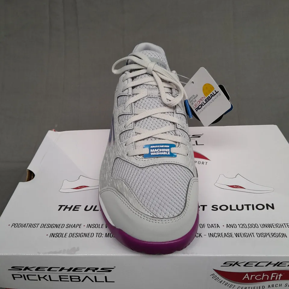 BOXED PAIR OF SKETCHERS VIPER COURT GRAY/PURPLE SIZE 10