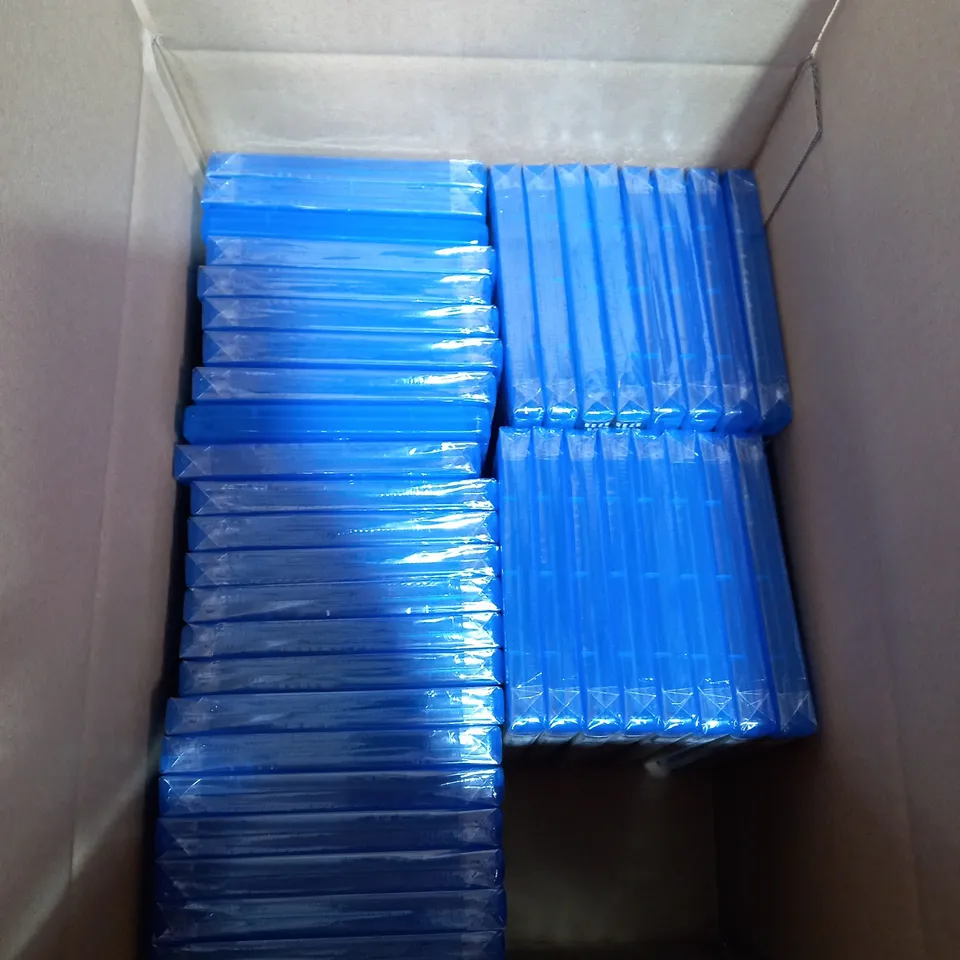 LOT OF APPROX 40 'AMERICAN HUSTLE' BLU-RAYS