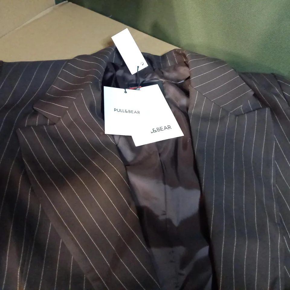 PULL & BEAR CHOCOLATE PINSTRIPED WOMENS BLAZER - SMALL