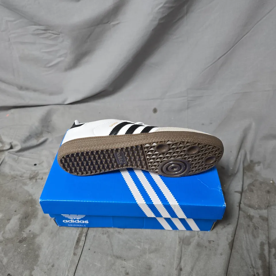 ADIDAS SAMBA SNEAKERS – WHITE WITH BEIGE SUEDE TOE, GUM SOLE (ORIGINAL BOX) SIZE 6