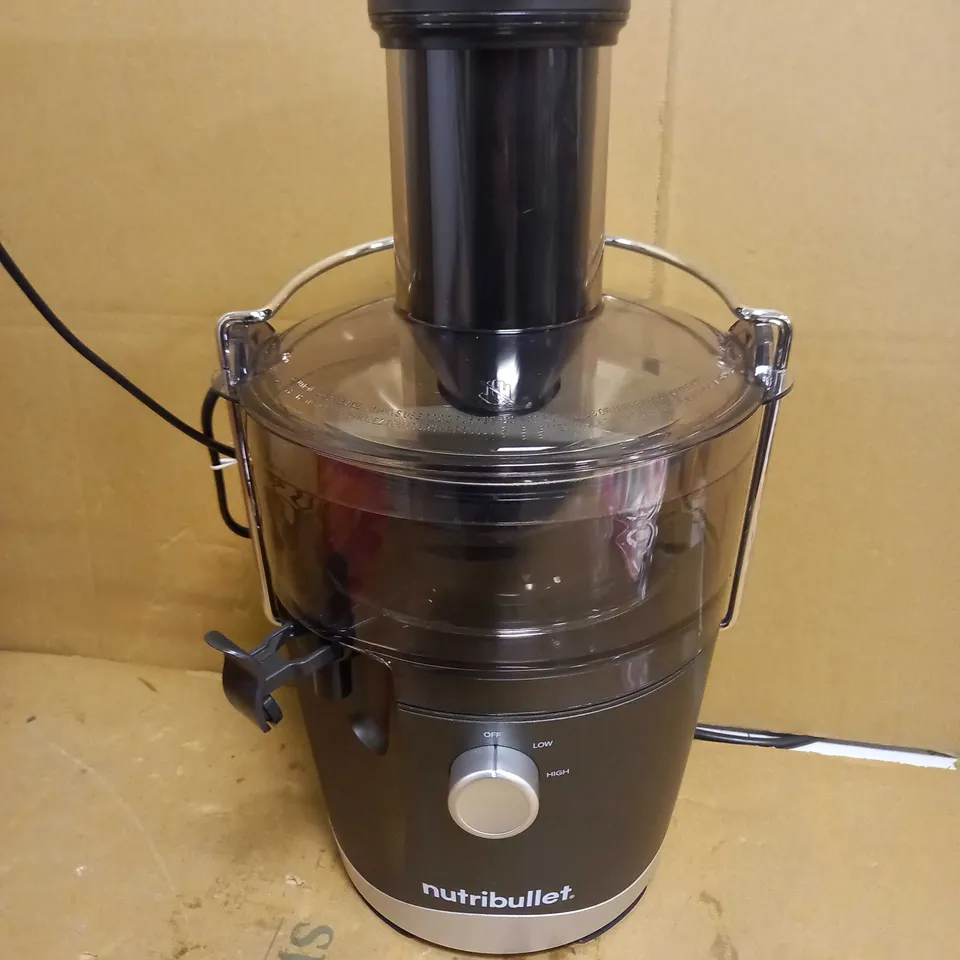 NUTRIBULLET CENTRIFUGAL JUICER