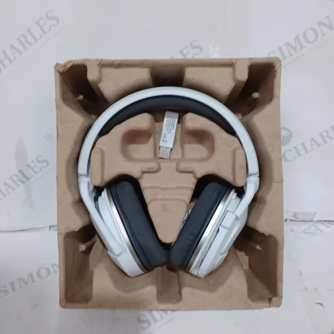 TURTLE BEACH STEALTH 600 GEN 2 WIRELESS XBOX HEADSET, WHITE