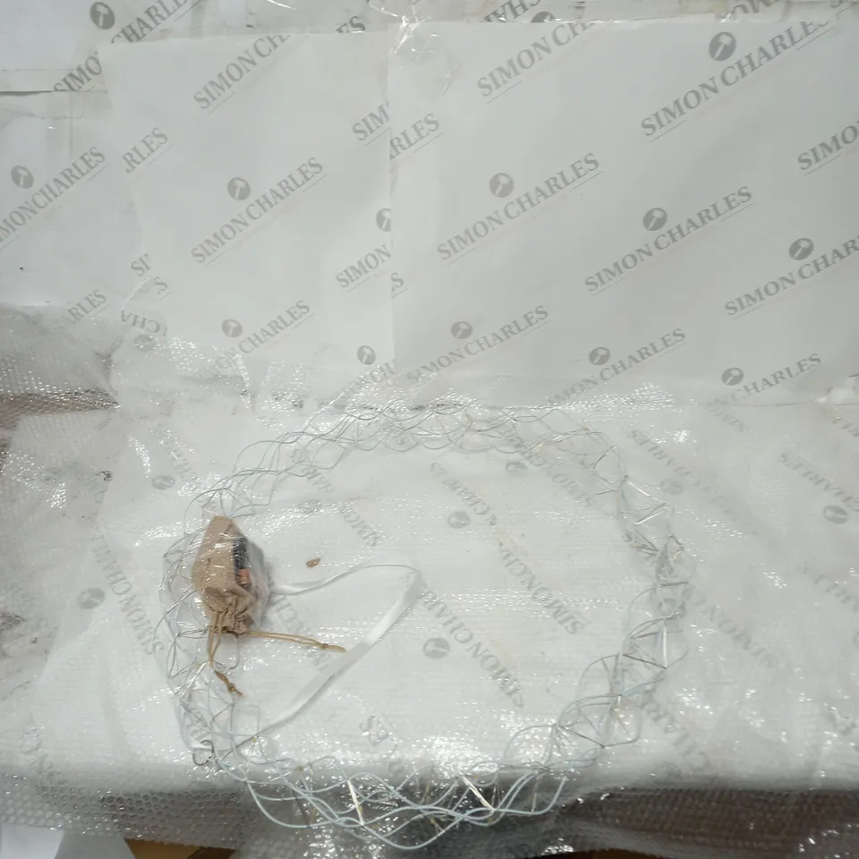 KELLY HOPPEN WHITE LIGHT UP WREATH