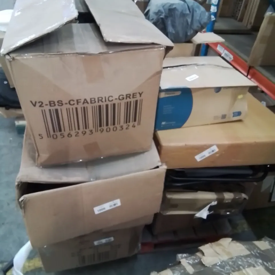 PALLET CONTAINING VARIOUS FURNITURE PARTS AND INCOMPLETE CHAIR SETS ETC.