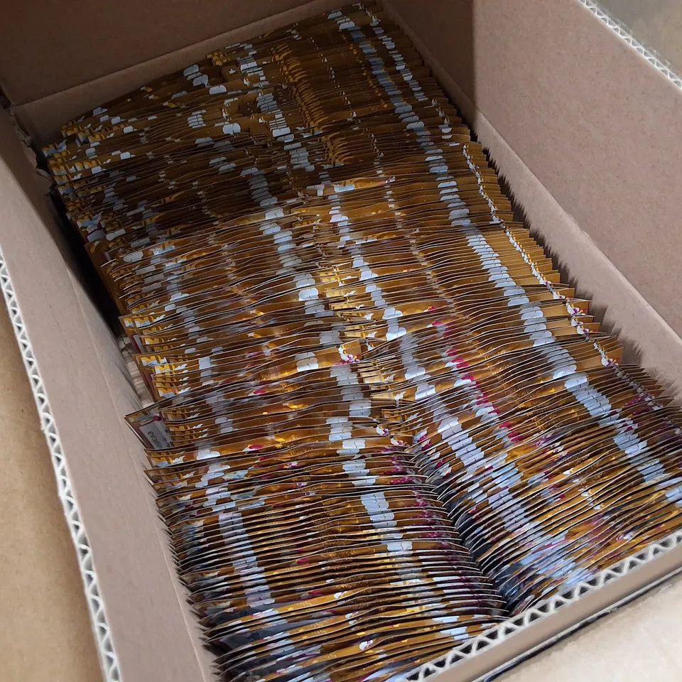 BOX CONTAINING APPROXIMATELY 1200 BEAUTANIQ BEAUTY GOLD ANGEL REVITALISING EYE GELS