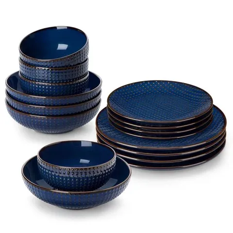 BOXED 16 PIECE STONEWARE DINNERWARE SET, SERVICE FOR 4 - BLUE PATTERN:GEOMETRIC SHAPES