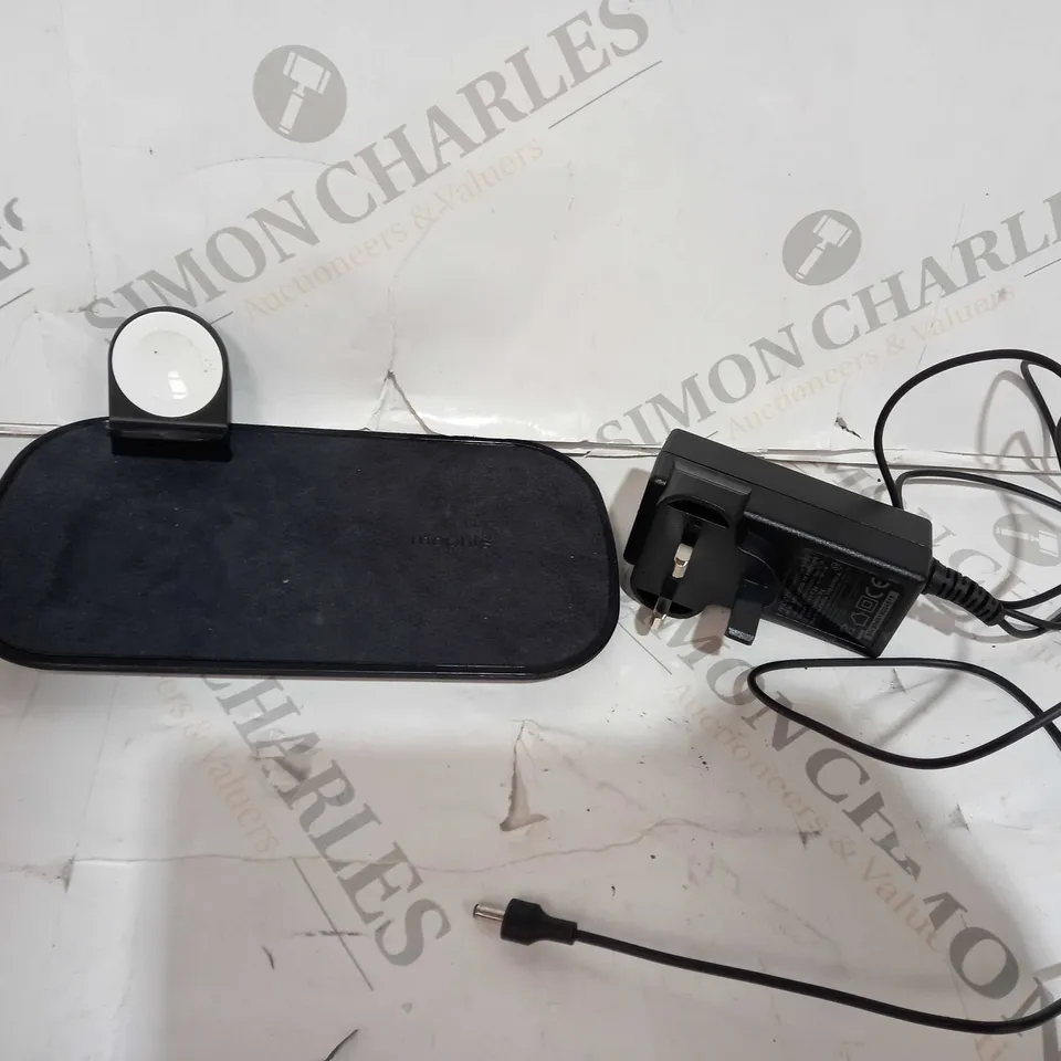 MOPHIE 3 IN 1 CHARGER