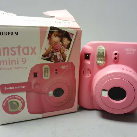 BOXED FUJIFILM INSTAX MINI9 INSTANT CAMERA IN FLAMINGO PINK