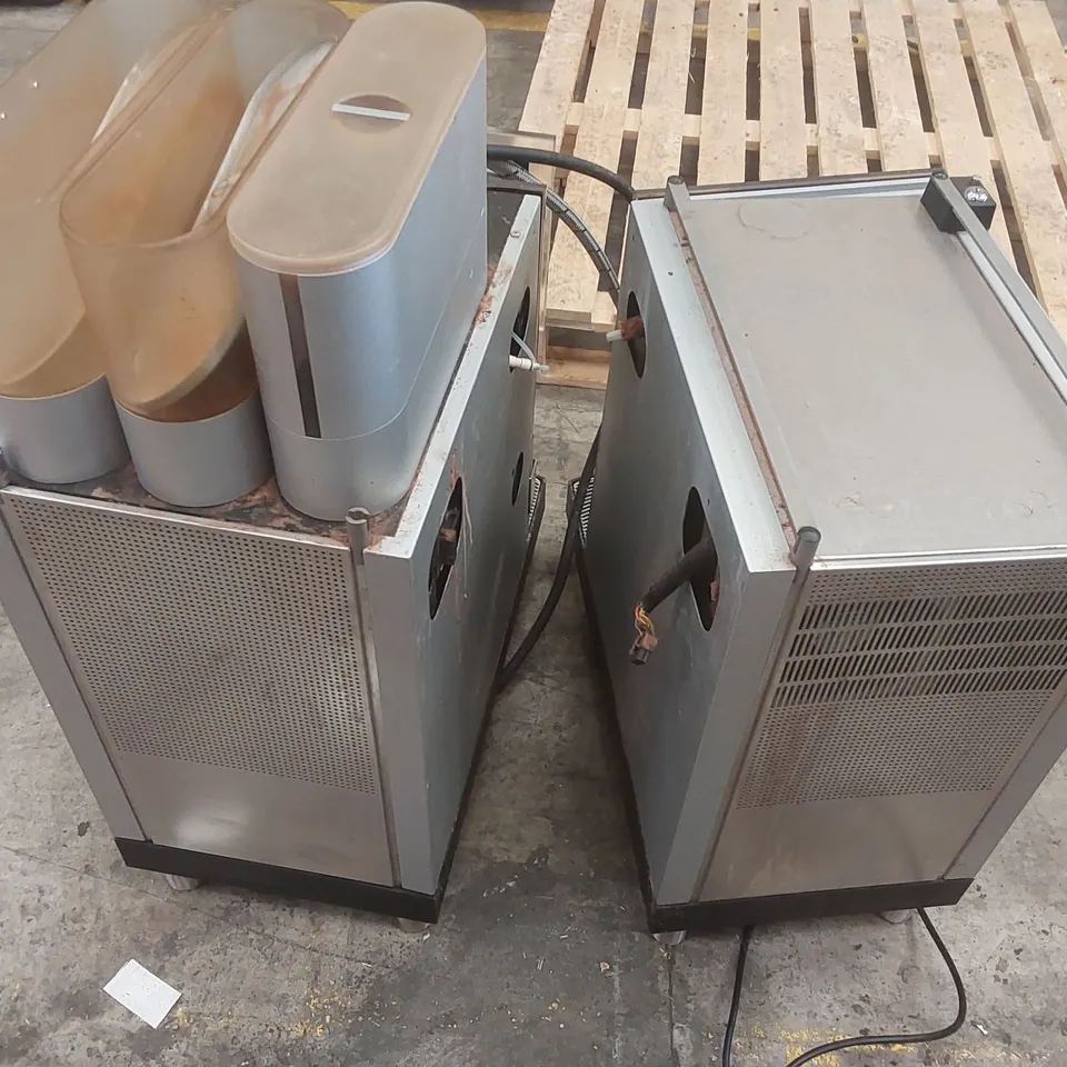 FRANKE COMMERCIAL COFFEE MACHINE WITH MILK CHILLER (2 ITEMS)