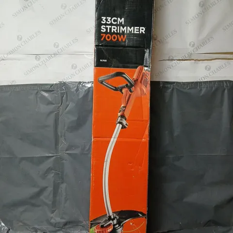 BOXED BLACK + DECKER 33cm STRIMMER 700W - COLLECTION ONLY