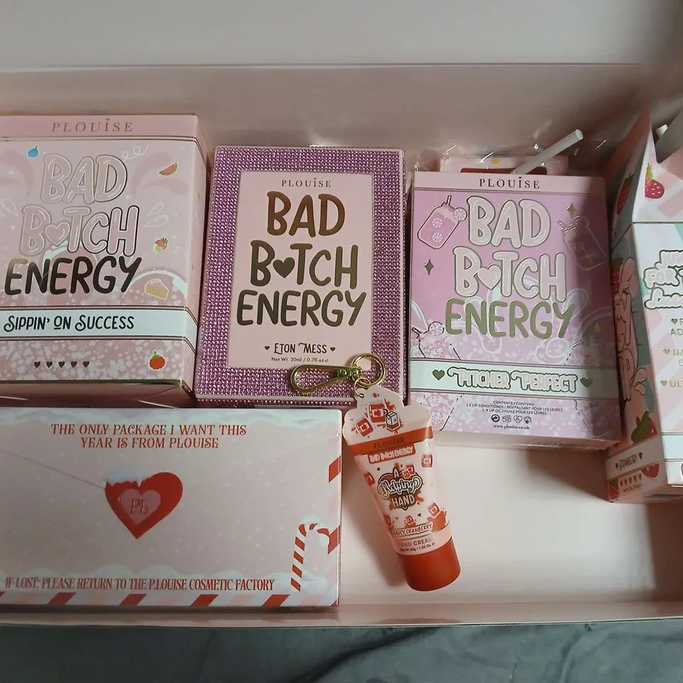 P. LOUISE BEAUTY GIFT SET 