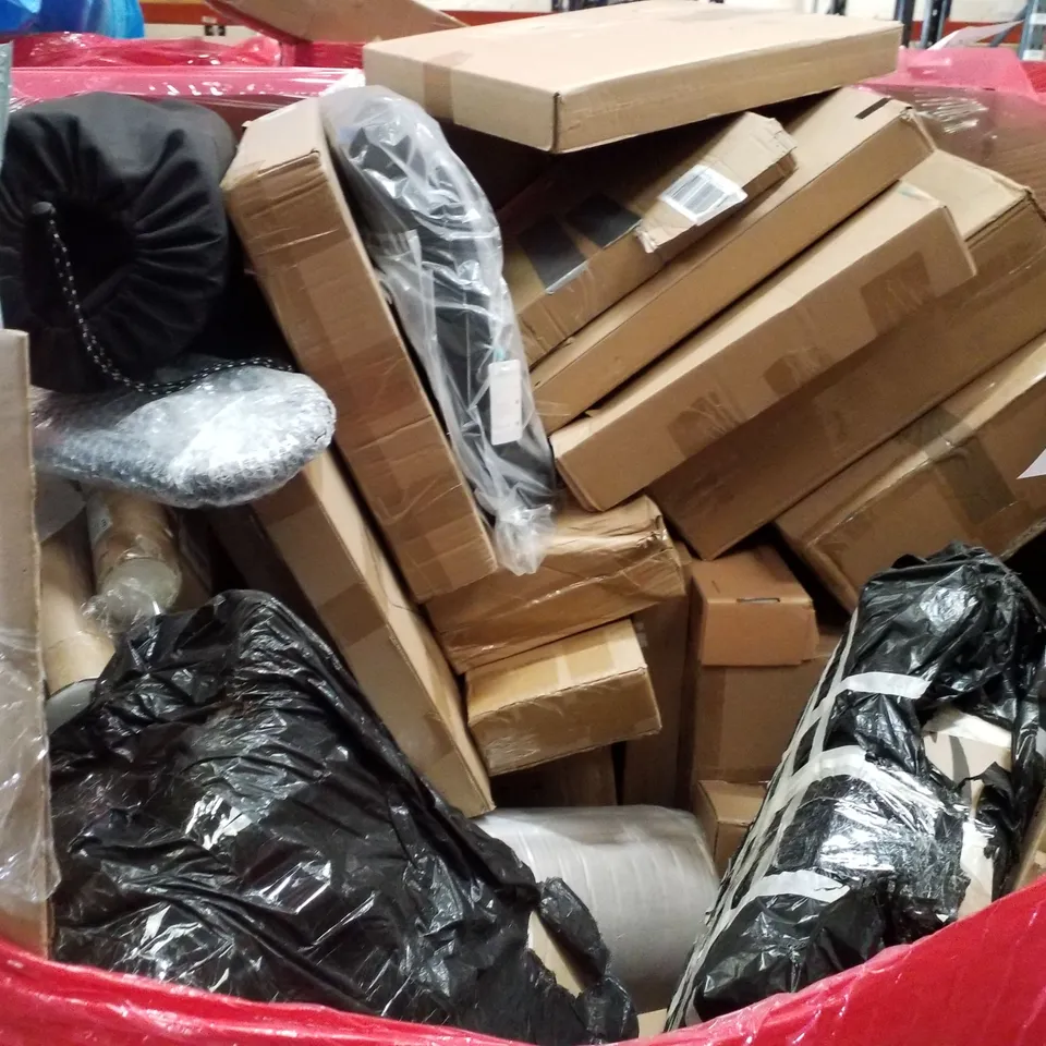 PALLET CONTAINING ASSORTED PRODUCTS INCLUDING BED ASSIST RAIL, TOILET SEAT, RETRACTABLE SAFETY GATE, ELECTRIC HEATED THROW & AREA RUG