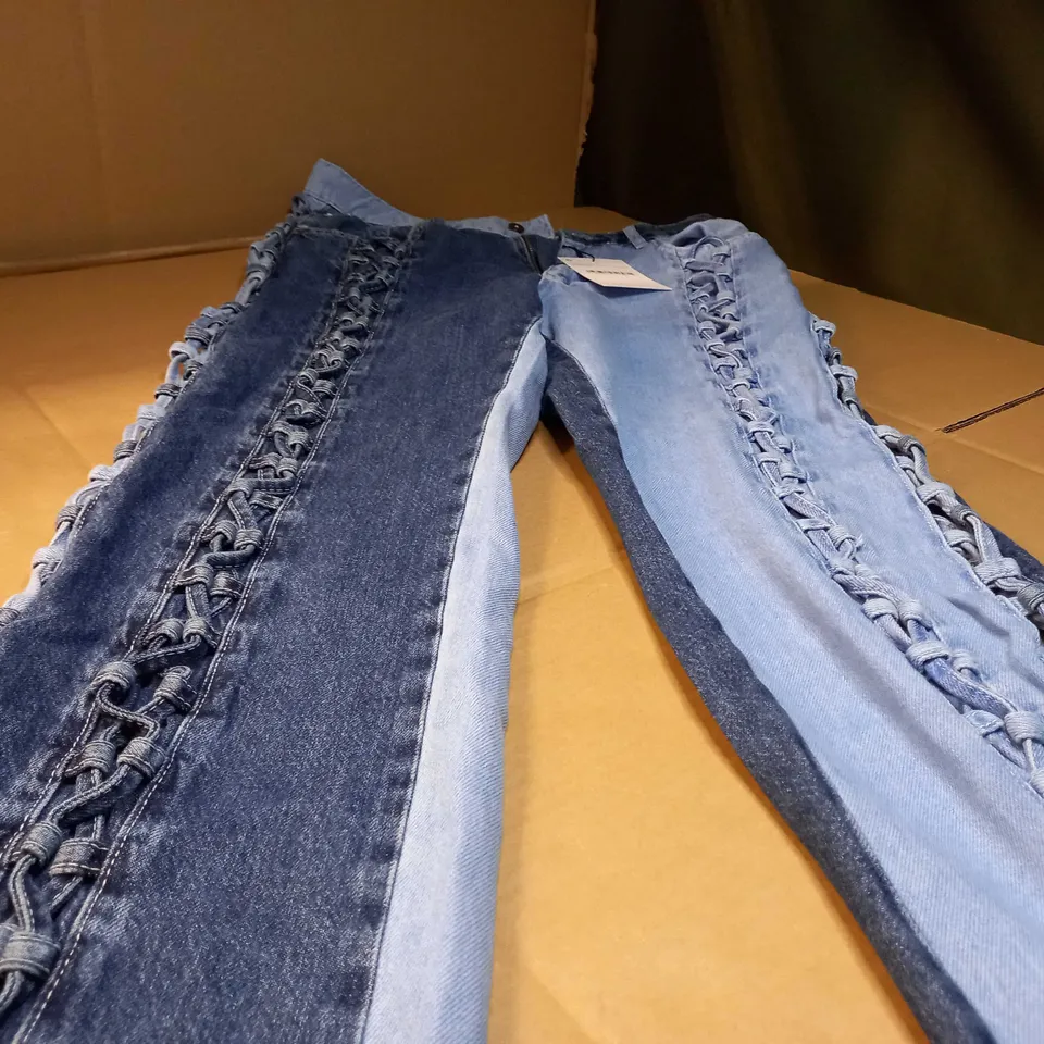 RAGGED JEANS BLUE TONES STATEMENT JEANS - SIZE W30